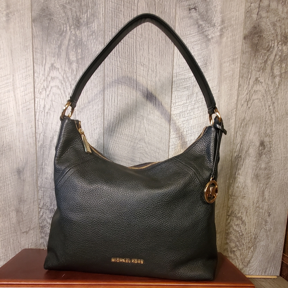 Michael kors purse Aria